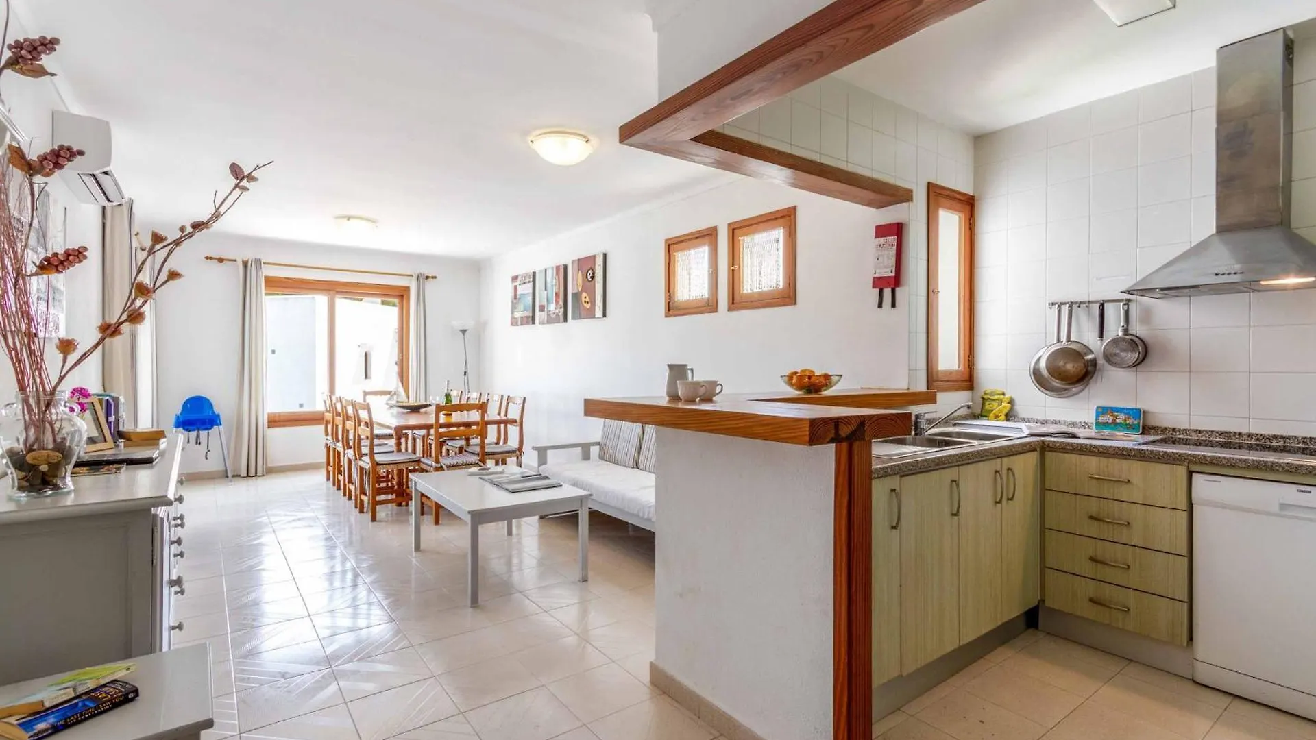 Villa Pou Tres Santanyí 0*,  España